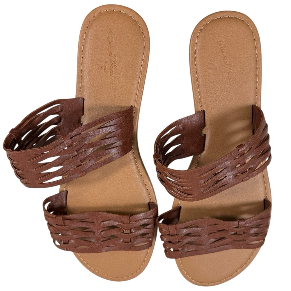Universal Thread Size 8 Coral  Addie Two Band Faux‎ Leather Slide Sandals Brown